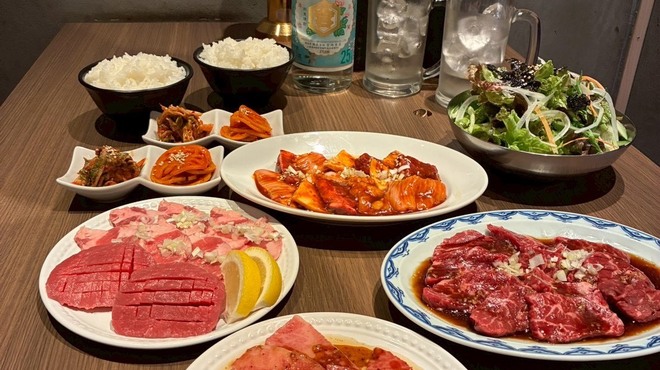 焼肉ホルモン やおき - 料理写真: