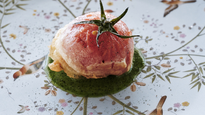 SIMOSE French Restaurant - 料理写真:瀬戸内産サザエを詰めたフルーツトマトのベニエ