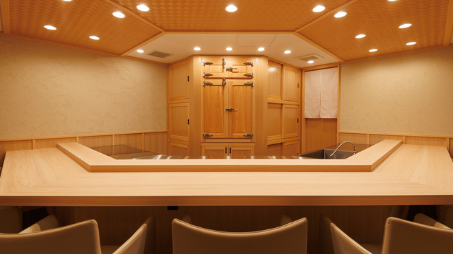 鮨 赫 sushi aka Tokyo - メイン写真: