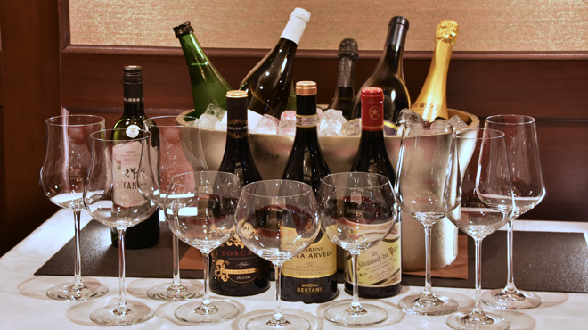 HILLS CLUB - メイン写真: