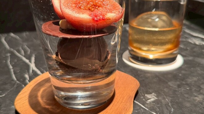 Toshi Yoroizuka - メイン写真: