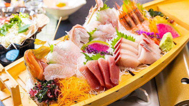 焼き鳥と海鮮 錦の宴 - メイン写真: