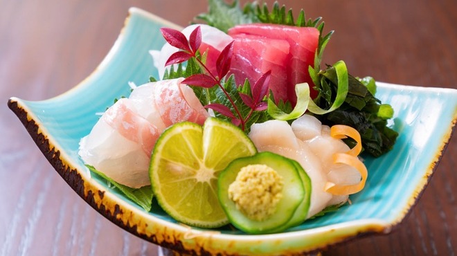 焼き鳥と海鮮 錦の宴 - メイン写真: