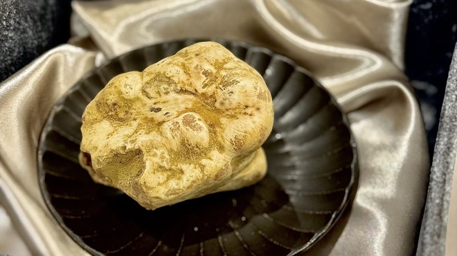 神戸牛炉釜炭焼ステーキ銀座一宮 - メイン写真: