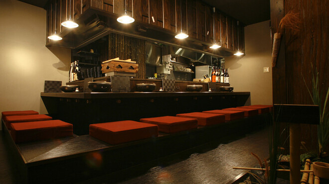 炭火焼肉 清次郎 - メイン写真: