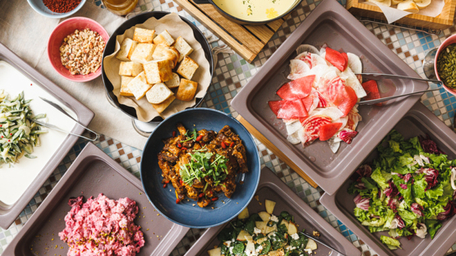 ALL DAY CAFE & DINING The Blue Bell - メイン写真: