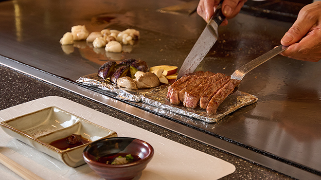 ステーキ  いぐち - メイン写真: