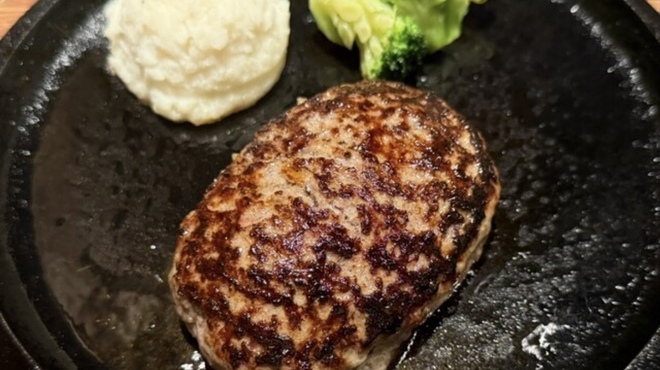 焼肉ホルモン 在市 - メイン写真:
