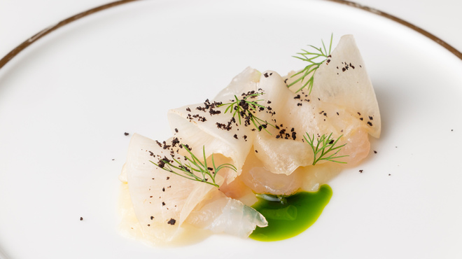 SALONE TOKYO - メイン写真: