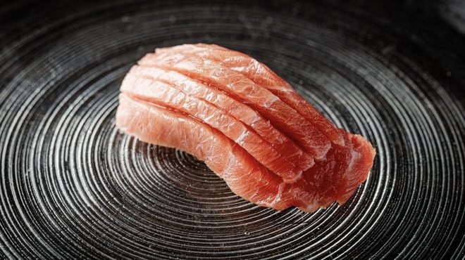 鮨 四 - メイン写真: