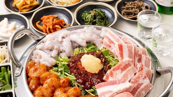 サウィ食堂 - 料理写真:メイン ナッサムセ