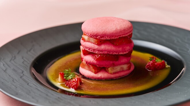 SARAS CAFE ＆ BRASSERIE - メイン写真: