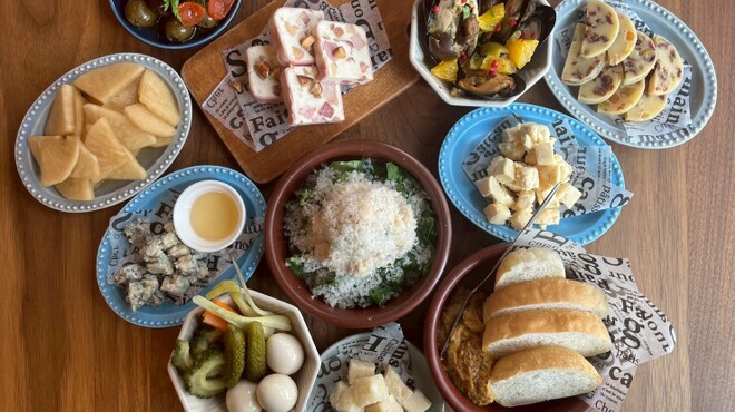 ALGOS DELI×HAMBURG - メイン写真: