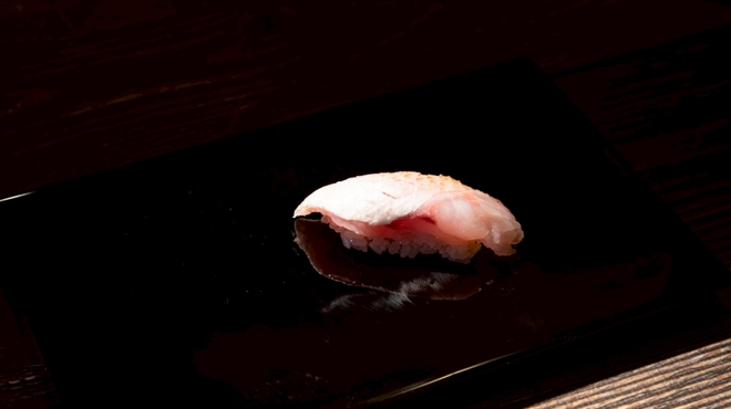 立鮨 銀座 寿 KITAINARI GINZA - メイン写真: