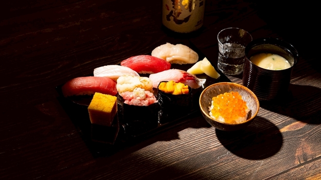 立鮨 銀座 寿 KITAINARI GINZA - メイン写真: