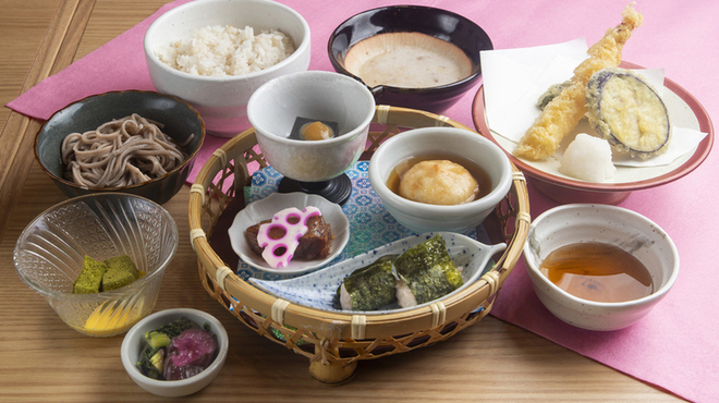 지넨조료리 일식 하나하나 코우난요점