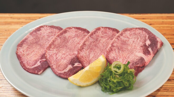 焼肉冷麺ニュー肉五郎 - メイン写真: