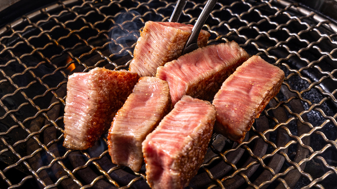 しゃぶしゃぶ すき焼き 焼肉　兜　奥座 - メイン写真: