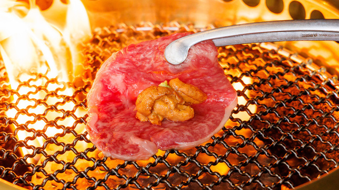 焼肉・もつ鍋 五臓六腑 - メイン写真: