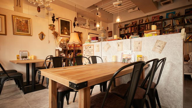 YOLO cafe&bar - メイン写真: