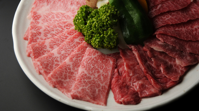 焼肉ぎゅうぎゅう - メイン写真: