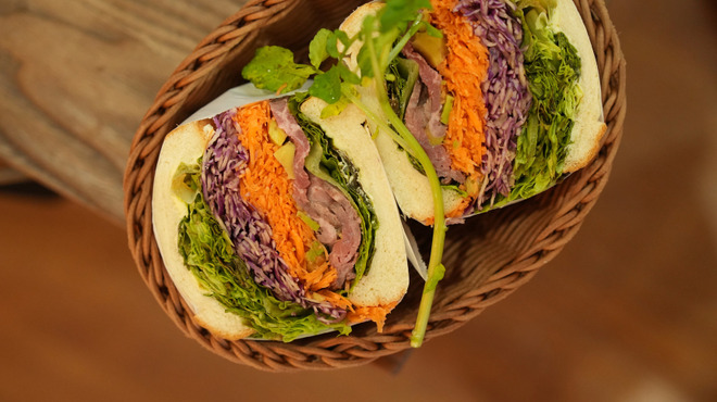 カフェ&キッチン マナビ - メイン写真: