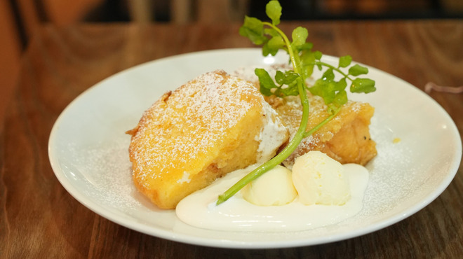 カフェ&キッチン マナビ - メイン写真: