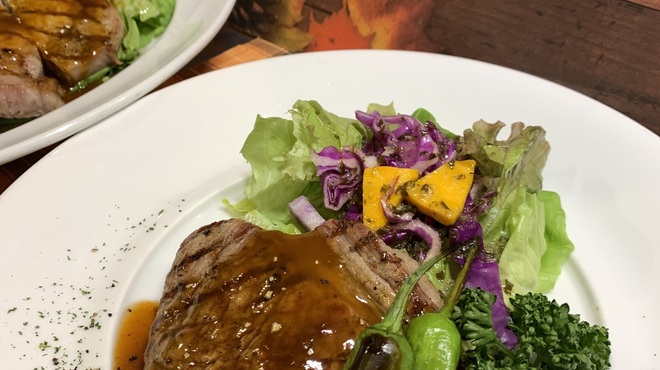 ワインアンドグリル タクト - メイン写真: