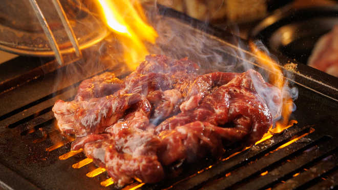 新宿ホルモン焼き だるま - メイン写真: