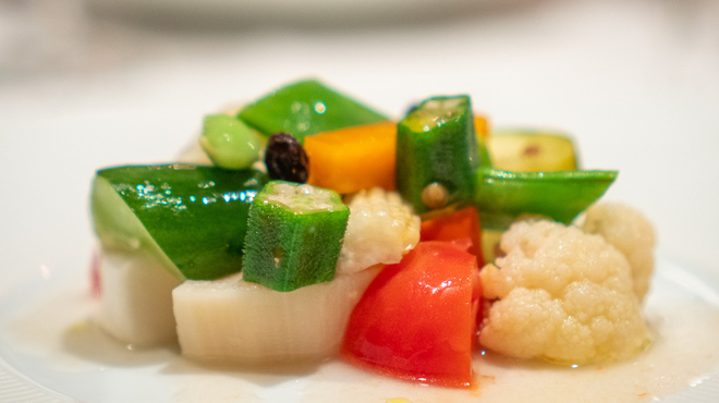 パトゥ - 料理写真:野菜のエチュベコリアンダーの香り