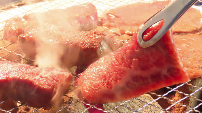 炭火焼肉 匠 - メイン写真: