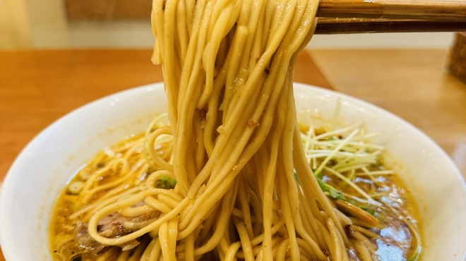 麺屋 Hulu-lu - メイン写真: