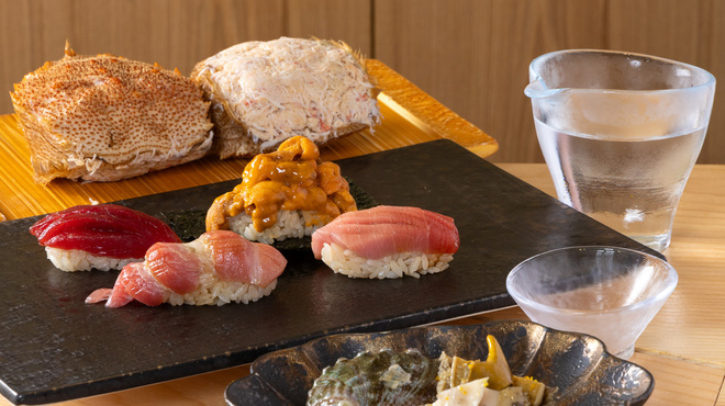 すし天 - メイン写真: