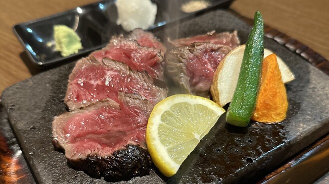 石と肴 地雷也 - メイン写真: