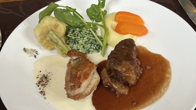 旧網干銀行 湊倶楽部 - 料理写真:メイン