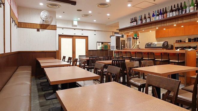 海鮮と日本酒 魚右衛門 - メイン写真: