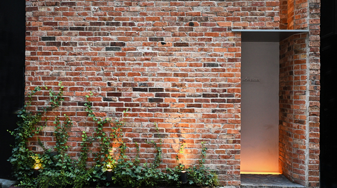 鉄板焼き GINZA sima - 外観写真: