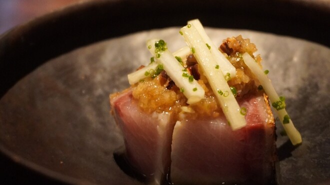 Jfree - 料理写真:鰤　へべす　玉ねぎ　ヘーゼルナッツ　セロリ