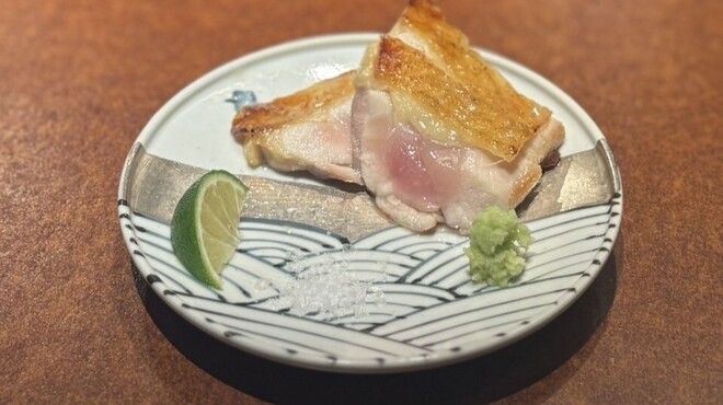 焼き鳥 八穴 - メイン写真: