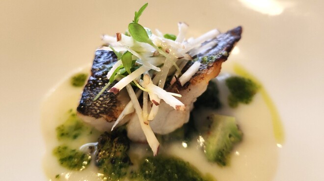 坂の上レストラン - メイン写真: