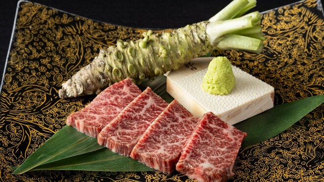 天神黒毛流 焼肉 参星 - メイン写真: