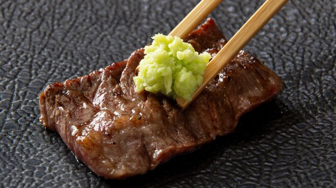 天神黒毛流 焼肉 参星 - メイン写真: