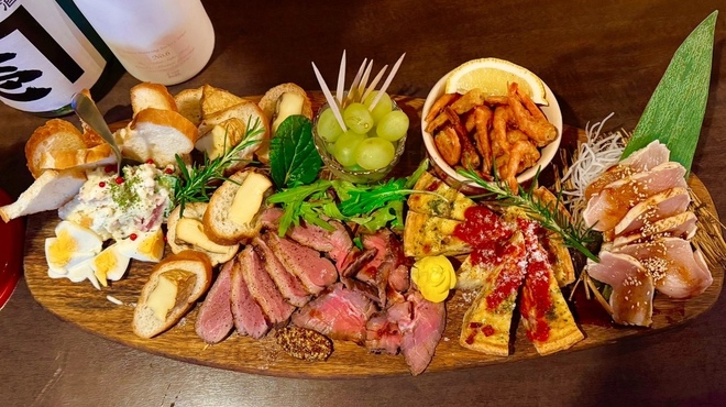 日本酒×炭火バル からんと - メイン写真: