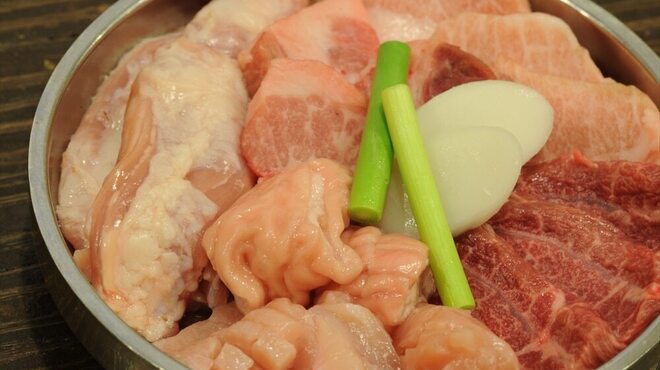 鶴見ホルモンセンター - メイン写真: