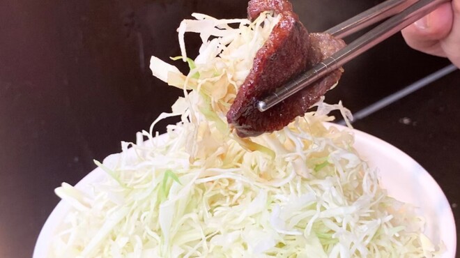 鶴見ホルモンセンター - メイン写真: