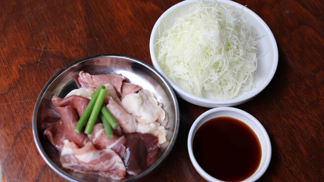 鶴見ホルモンセンター - メイン写真: