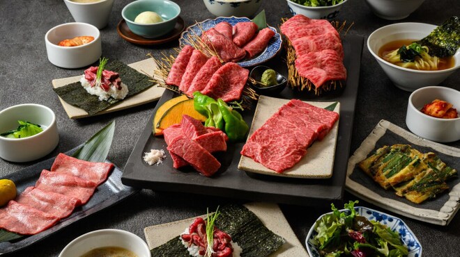 居間焼肉 百欒 - メイン写真: