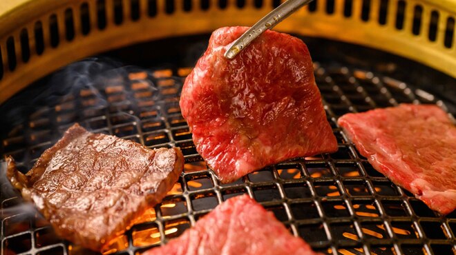 居間焼肉 百欒 - メイン写真: