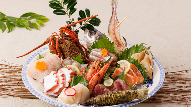 魚と肉 伊勢屋 - メイン写真: