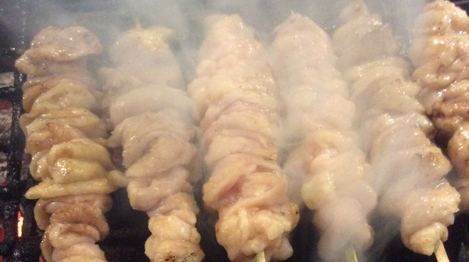 鶏割烹 まことや - 料理写真:皮串焼き